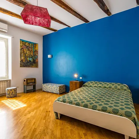 Apartamento Magma Loft By Napoliapartments