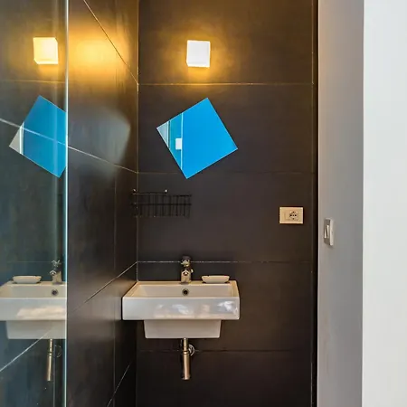 Apartamento Magma Loft By Napoliapartments